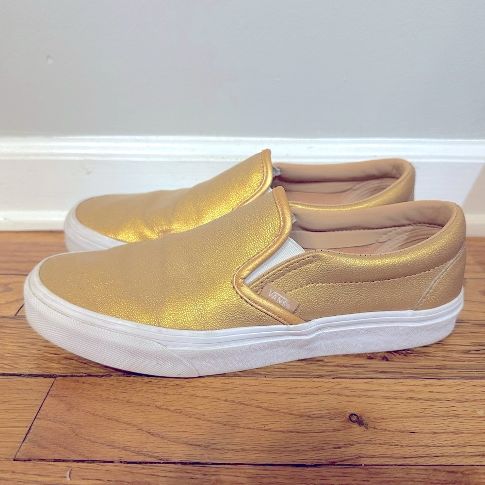 VANS. Women’s. Size 9. Gold.